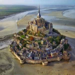 Mont Saint Michel vu du ciel, à 35 minute du gîte de Pleugueneuc